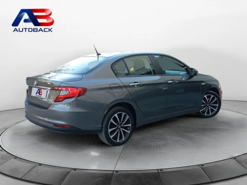 Fiat Tipo 5P 1.4 Fire 70kW (95CV) Lounge