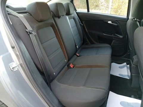 Fiat Tipo 5P 1.4 Fire 70kW (95CV) Lounge