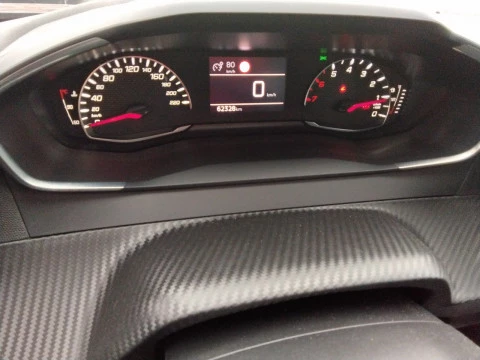 Peugeot 2008 Active Pack BlueHDI 81kW (110CV)