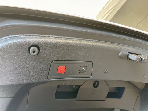 Peugeot 508 5P GT BlueHDi 130 S&S EAT8