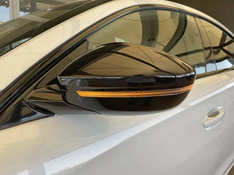 Peugeot 508 5P GT BlueHDi 130 S&S EAT8