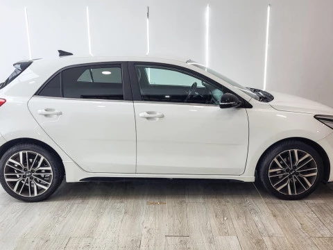 Kia Rio 1.0 T-GDi 88kW (120CV) Drive