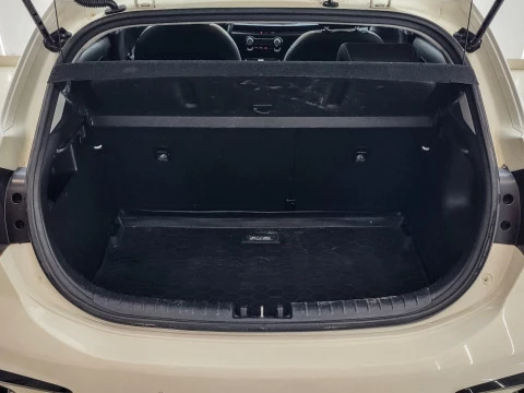 Kia Rio 1.0 T-GDi 88kW (120CV) Drive