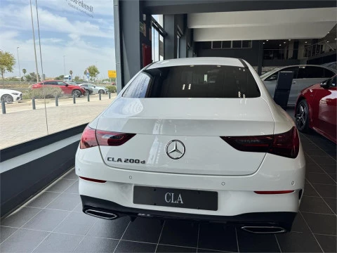 Mercedes-Benz CLA 200 D DCT