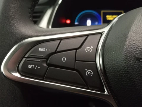 Renault Captur  E-TECH Hibrido Techno Fast Track 105kW