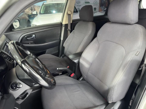 Kia Carens 1.6 GDI DRIVE 135