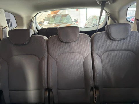 Kia Carens 1.6 GDI DRIVE 135