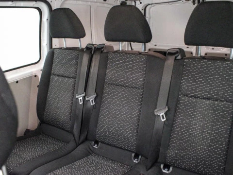 Mercedes-Benz Vito 2.0CDI 100KW 114CDI SWB MIXTO PRO L 136 4P