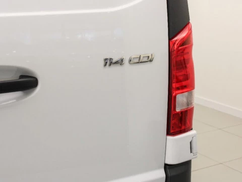 Mercedes-Benz Vito 2.0CDI 100KW 114CDI SWB MIXTO PRO L 136 4P