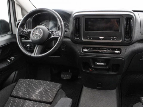 Mercedes-Benz Vito 2.0CDI 100KW 114CDI SWB MIXTO PRO L 136 4P