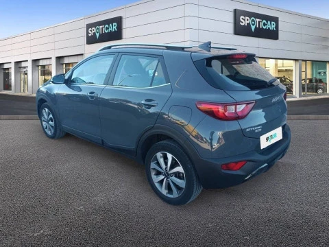 Kia Stonic 1.0 T-GDi 74kW (100CV) MHEV iMT Drive