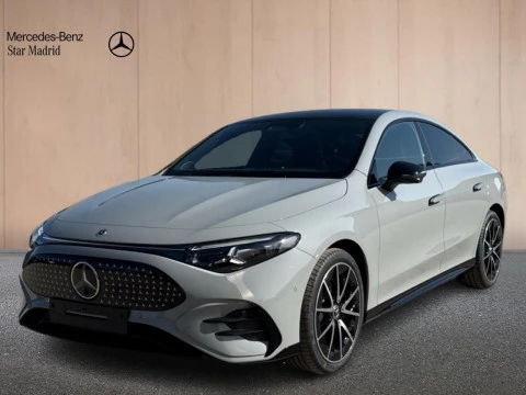 Mercedes-Benz CLA  250+ con tecnologia EQ