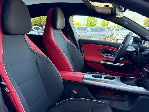 Mercedes-Benz CLA  250+ con tecnologia EQ