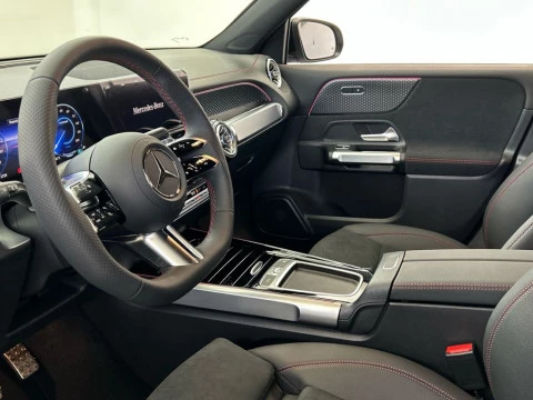 Mercedes-Benz EQB 250+ AMG Night EDITION