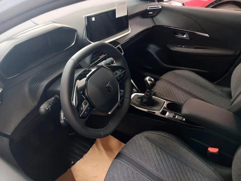 Peugeot 208 1.2 ALLURE GASOLINA 100CV 5P