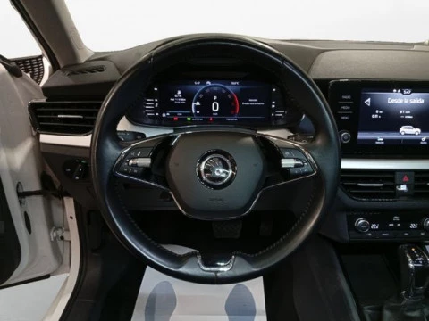 Skoda Kamiq 1.0 TSI 81kW (110CV) DSG Ambition