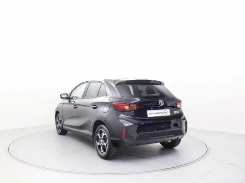 MG3 1.5 HEV LUXURY MY25.5 195 5P