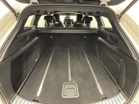 Toyota Corolla 2.0 180H ADVANCE 17