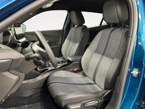 Peugeot 2008 Allure Gasolina 100 S&S 6 Vel. MAN