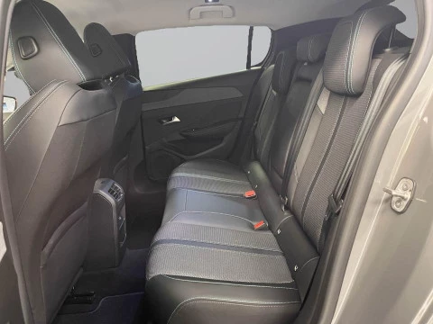 Peugeot 308 5P Allure Gasolina 130 S&S MAN