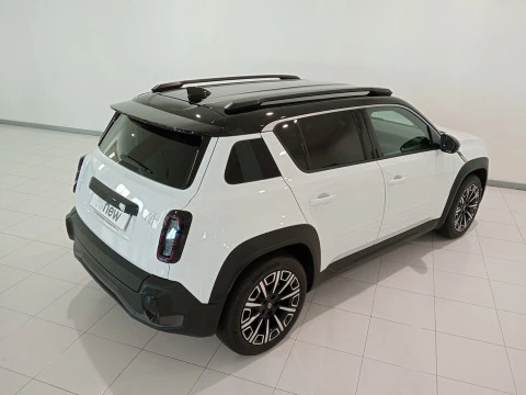 Renault 4 E-Tech Renault  Iconiq autonomia confort 110kW