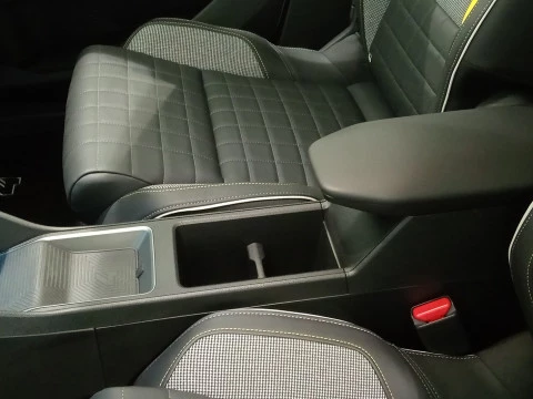 Renault 4 E-Tech Renault  Iconiq autonomia confort 110kW