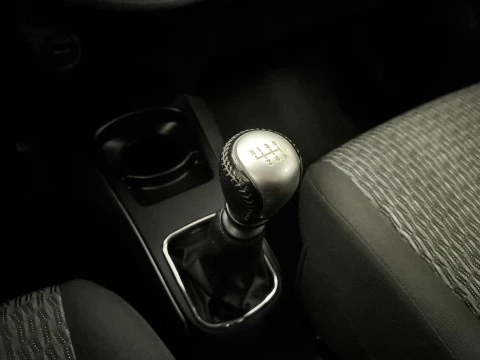 Toyota Yaris 90D Active 66 kW (90 CV)