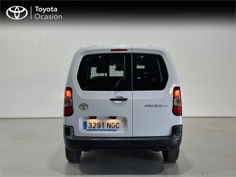 Toyota Proace City - MY25 GX COMBI N1 L2 1.5D 75kW 6MT