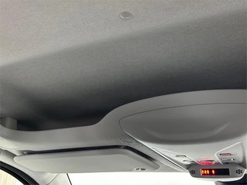 Toyota Proace City - MY25 GX COMBI N1 L2 1.5D 75kW 6MT