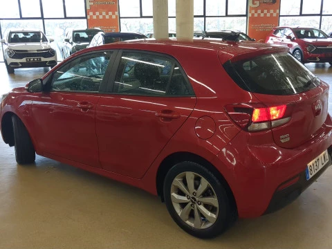 Kia Rio 1.0 T-GDi 74kW (100CV) MHEV iMT Drive