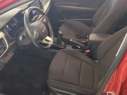 Kia Rio 1.0 T-GDi 74kW (100CV) MHEV iMT Drive