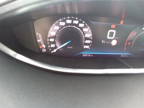 Peugeot 3008 1.5 BlueHDi 96kW (130CV) S&S Active Pack