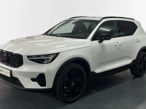 Volvo XC40 XC40 B3 PLUS BLACK EDITION