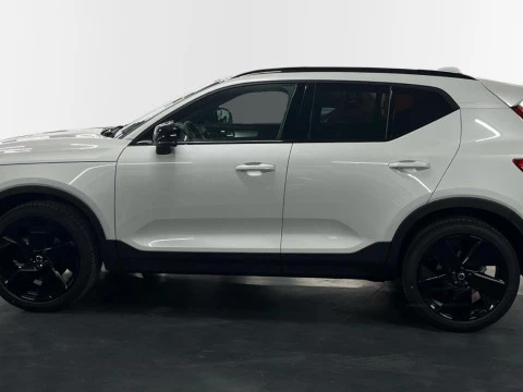 Volvo XC40 XC40 B3 PLUS BLACK EDITION
