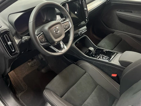 Volvo XC40 XC40 B3 PLUS BLACK EDITION