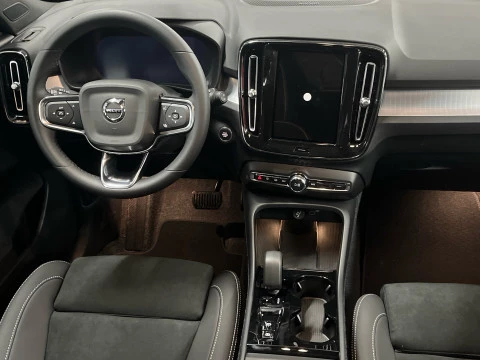 Volvo XC40 XC40 B3 PLUS BLACK EDITION