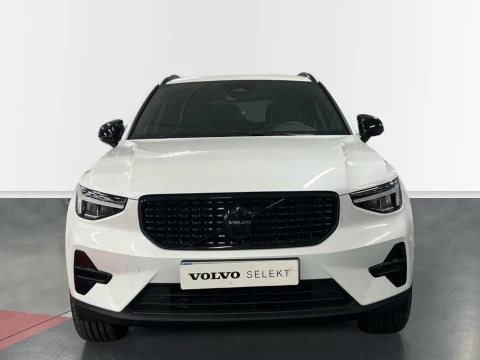 Volvo XC40 XC40 B3 PLUS BLACK EDITION