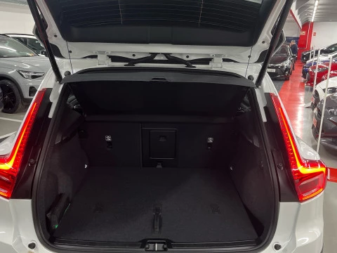 Volvo XC40 XC40 B3 PLUS BLACK EDITION