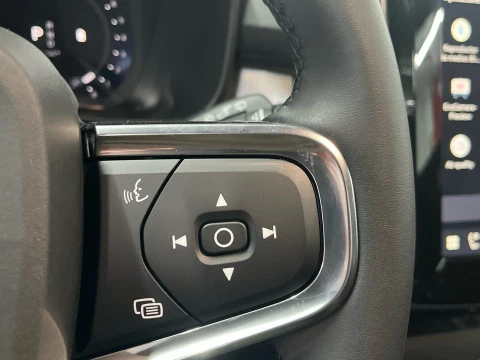 Volvo XC40 XC40 B3 PLUS BLACK EDITION