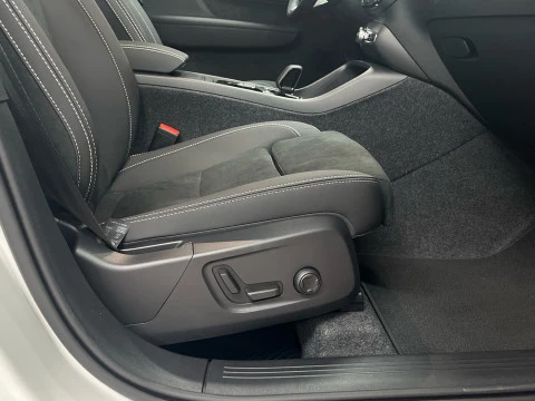 Volvo XC40 XC40 B3 PLUS BLACK EDITION