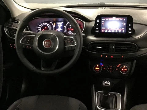 Fiat Tipo SW 1.3 Multijet 70kW (95CV) Mirror