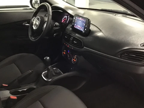 Fiat Tipo SW 1.3 Multijet 70kW (95CV) Mirror