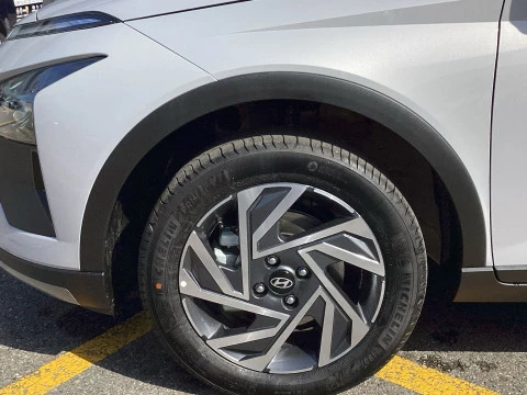 Hyundai Bayon 1.0 TGDI 74kW (100CV) 48V Maxx DCT