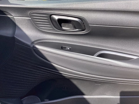 Hyundai Bayon 1.0 TGDI 74kW (100CV) 48V Maxx DCT