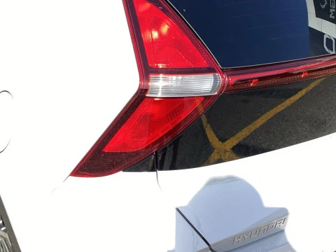 Hyundai Bayon 1.0 TGDI 74kW (100CV) 48V Maxx DCT