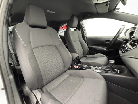 Toyota Corolla 1.8 125H BUSINESS PLUS E-CVT