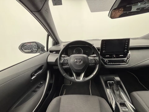 Toyota Corolla 1.8 125H BUSINESS PLUS E-CVT