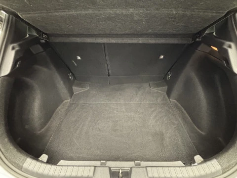 Toyota Corolla 1.8 125H BUSINESS PLUS E-CVT