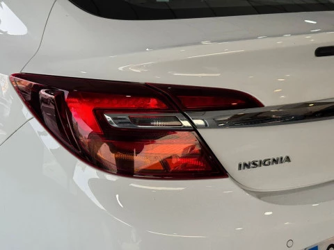 Opel Insignia Grand Sport Selective 1.6 CDTi Start & Stop Turbo D 100 kW (136 CV)