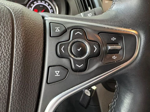 Opel Insignia Grand Sport Selective 1.6 CDTi Start & Stop Turbo D 100 kW (136 CV)